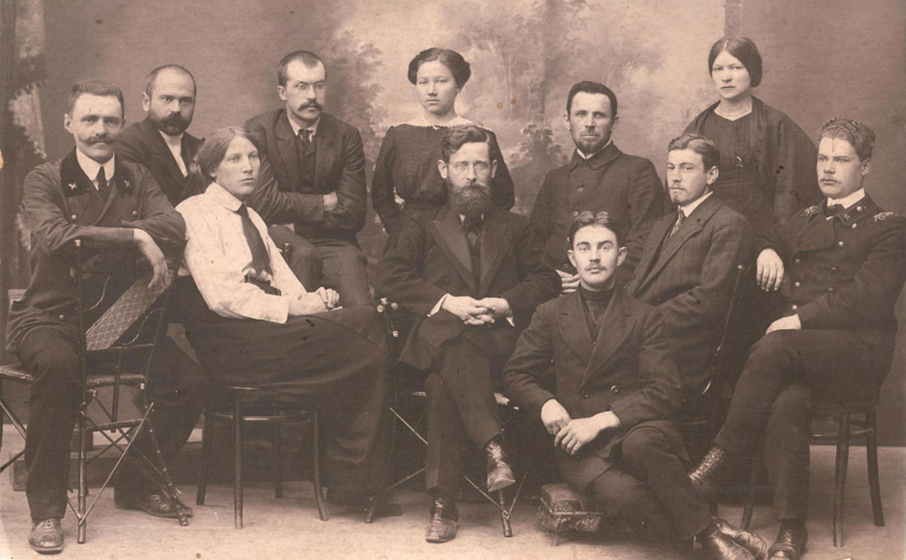 Первые специалисты-наблюдатели, 1913 год